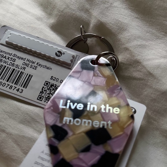 Lululemon Keychain - Picture 6 of 6